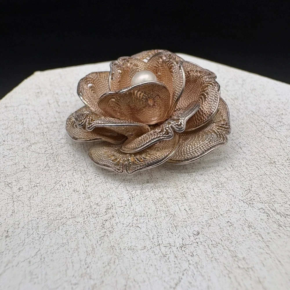 Vintage 950 Silver Filigree Rose Brooch Women OS Silver Excellent Pearl Flower